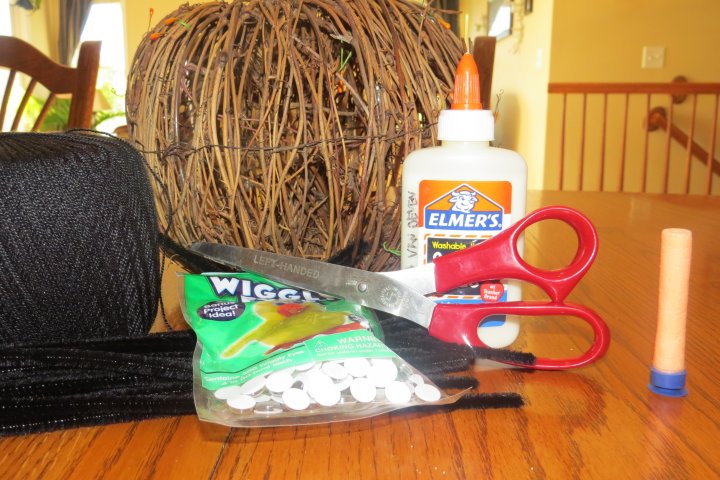 easy halloween crafts 2
